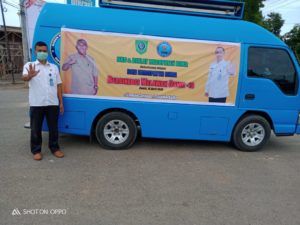 BNNK BIMA dan BKD Bagi-bagi Masker Bupati Apresiasi