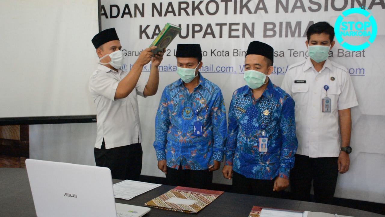 Lantik Pejabat Via Vicon, Ini Pesan Kepala BNNP NTB Kepada Pejabat Baru Lantik Pejabat Via Vicon, Ini Pesan Kepala BNNP NTB Kepada Pejabat Baru