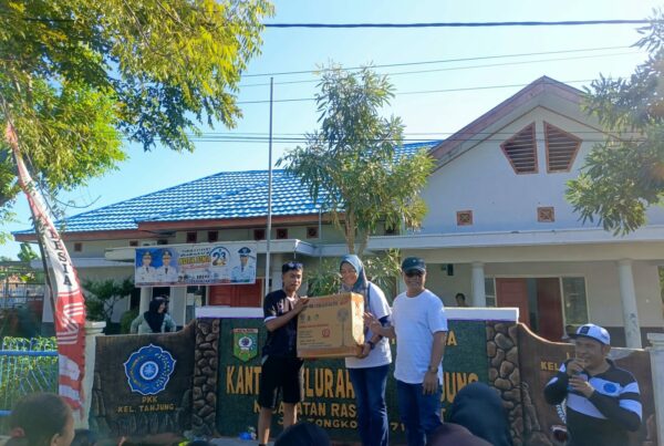 Sasar Daerah Pesisir, BNN Gelar Senam Sehat Bersinar di Tanjung Kota Bima